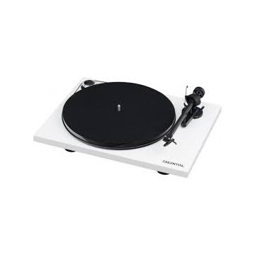Pro-Ject Essential III...